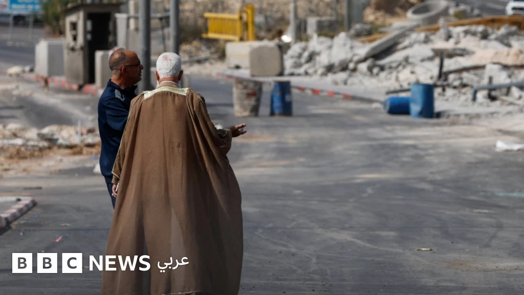 إخلاء 250 عائلة فلسطينية في الخليل عقب هجوم قتل جنديين