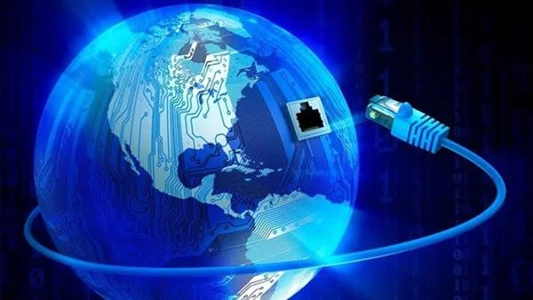 النهاية قربت؟! “حقيقة انقطاع الإنترنت عن العالم”.. هتعمل ايه لو فصل نهائي؟!!