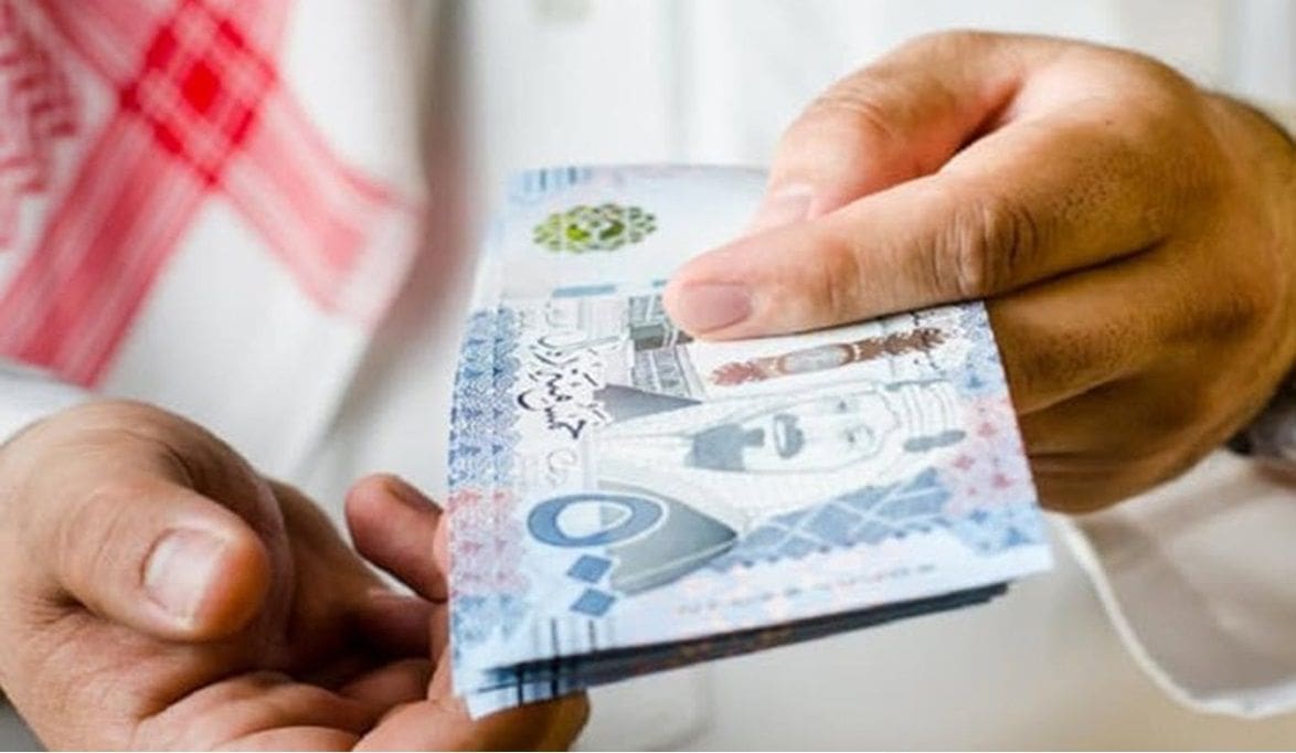 تعرف على طريقة صرف إعانة بدل الاغتراب 2023.. الشروط والمستندات المطلوبة في السعودية