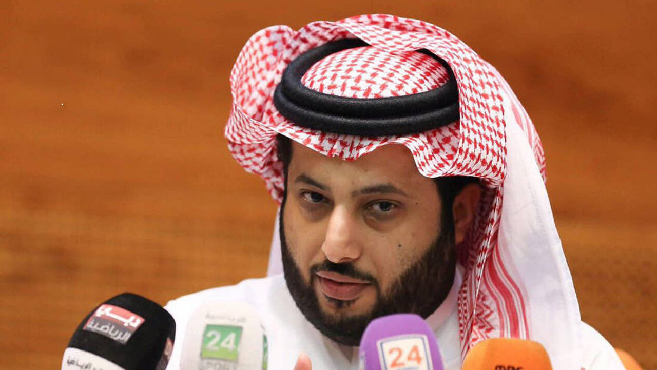 مفيش حاجة بقت معضلة.. تمويل سيارة من عبد اللطيف جميل وتقسيطها على 60 شهر