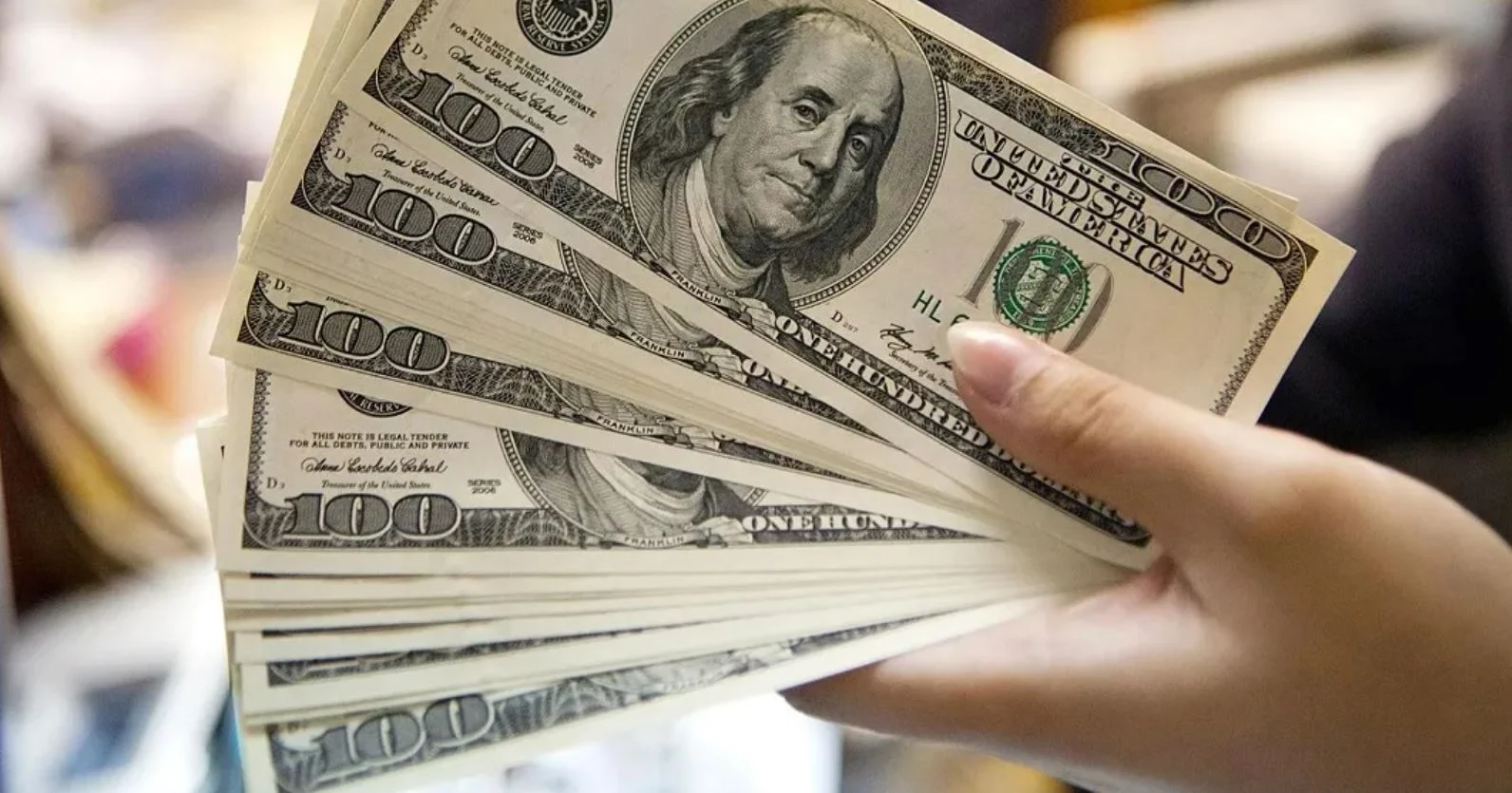اعـــرف تـوًا اسعار العملات الاجنبية في السوق السوداء وكافة البنوك “الاهلي وبنك مصر + القاهرة” الخميس 21 مارس | كل شوية تتغيــر